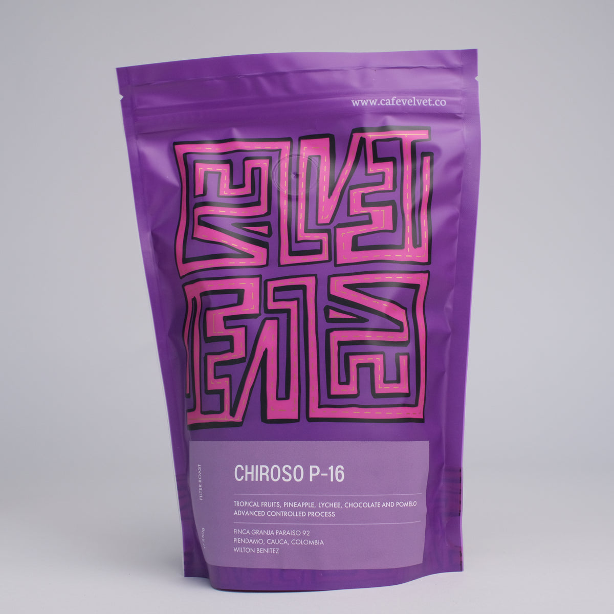 CHIROSO P-16 by Wilton Benitez